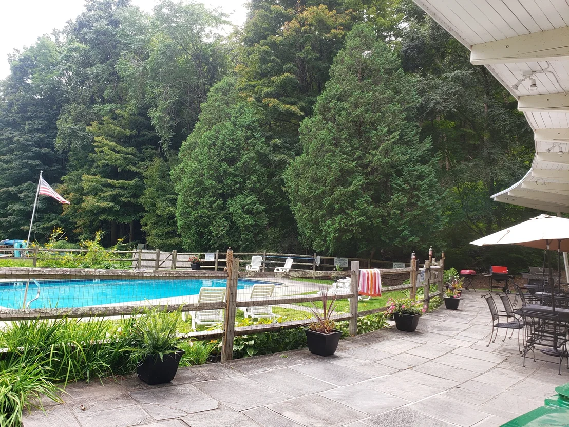 Photo of 8 Candleview Drive