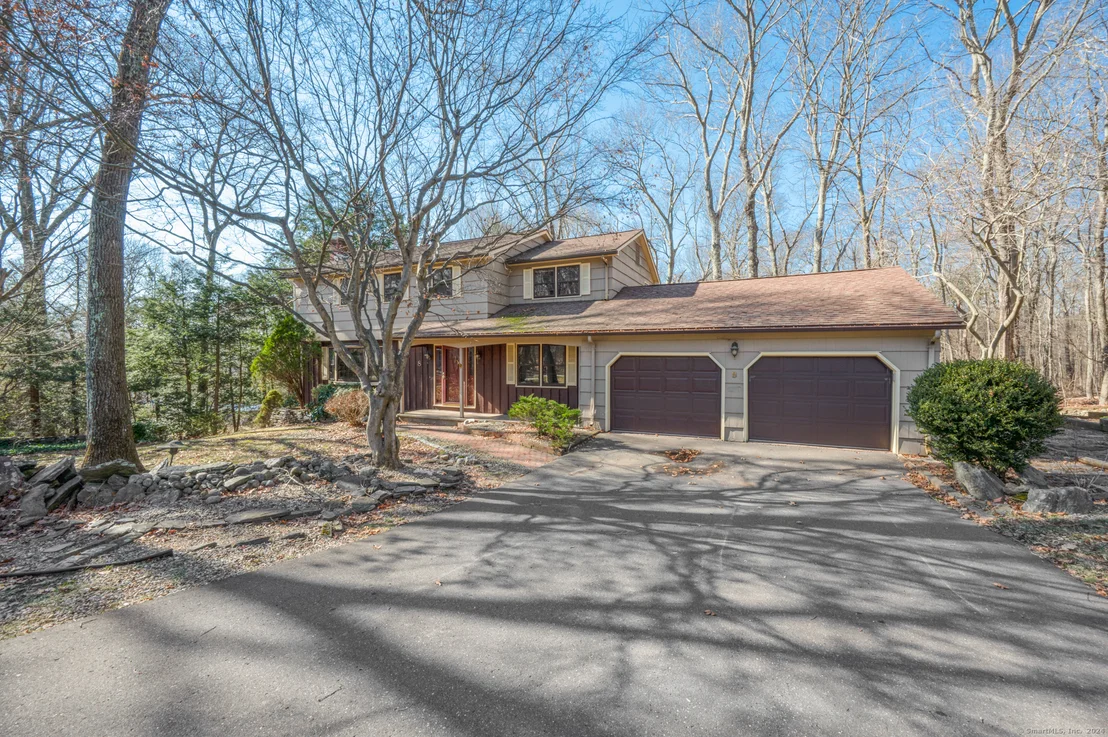 Photo of 8 Valley View Drive
