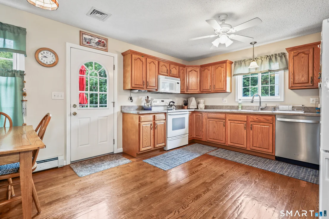 Photo of 30 Bridle Trail Drive