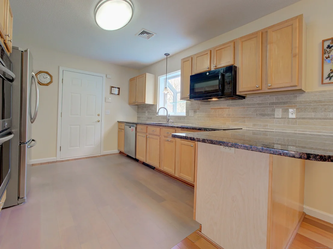 Photo of 115 Spring Wood Lane