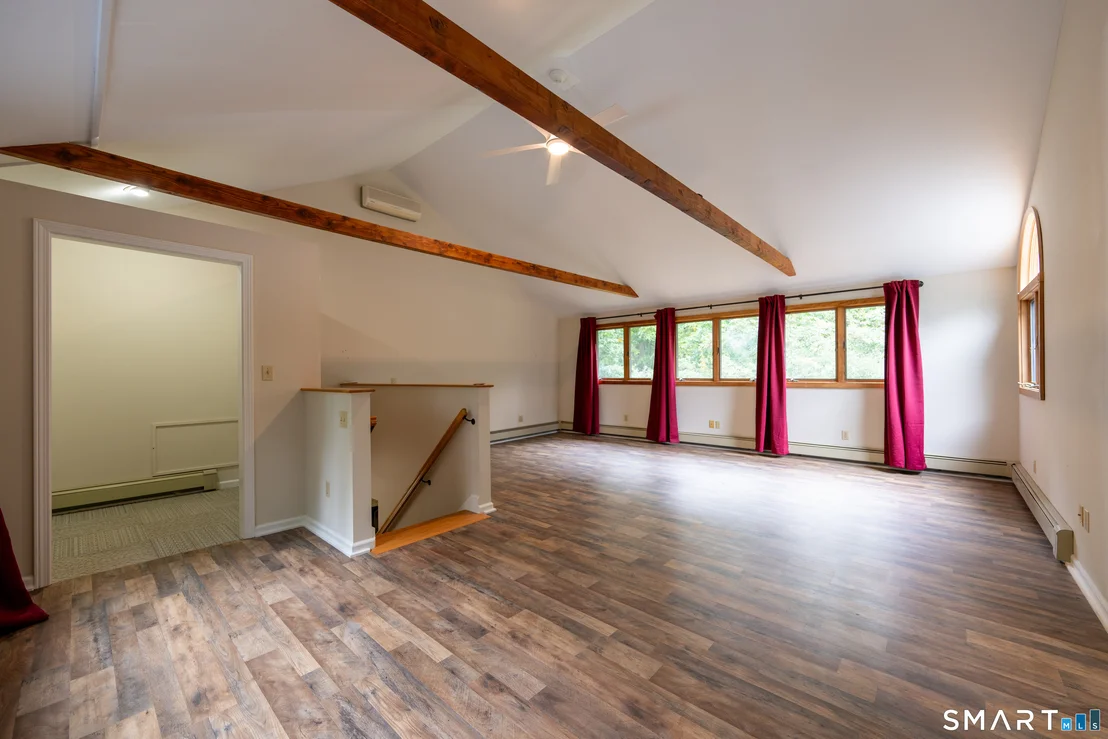 Photo of 1149 Warner Hill Road