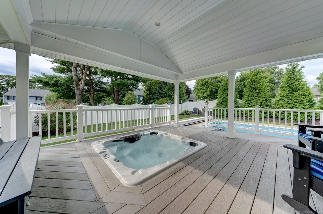 Photo of 6 Rolling Meadow Drive