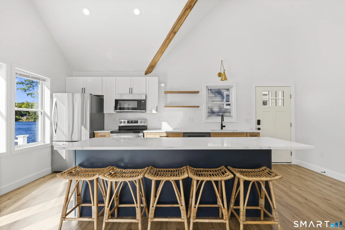 Photo of 7 Amidon Drive