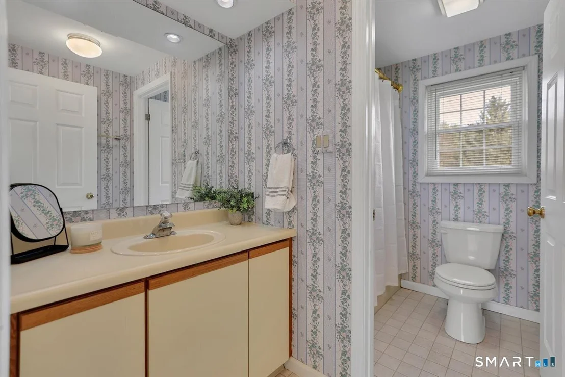 Photo of 21 Hidden Pond Drive