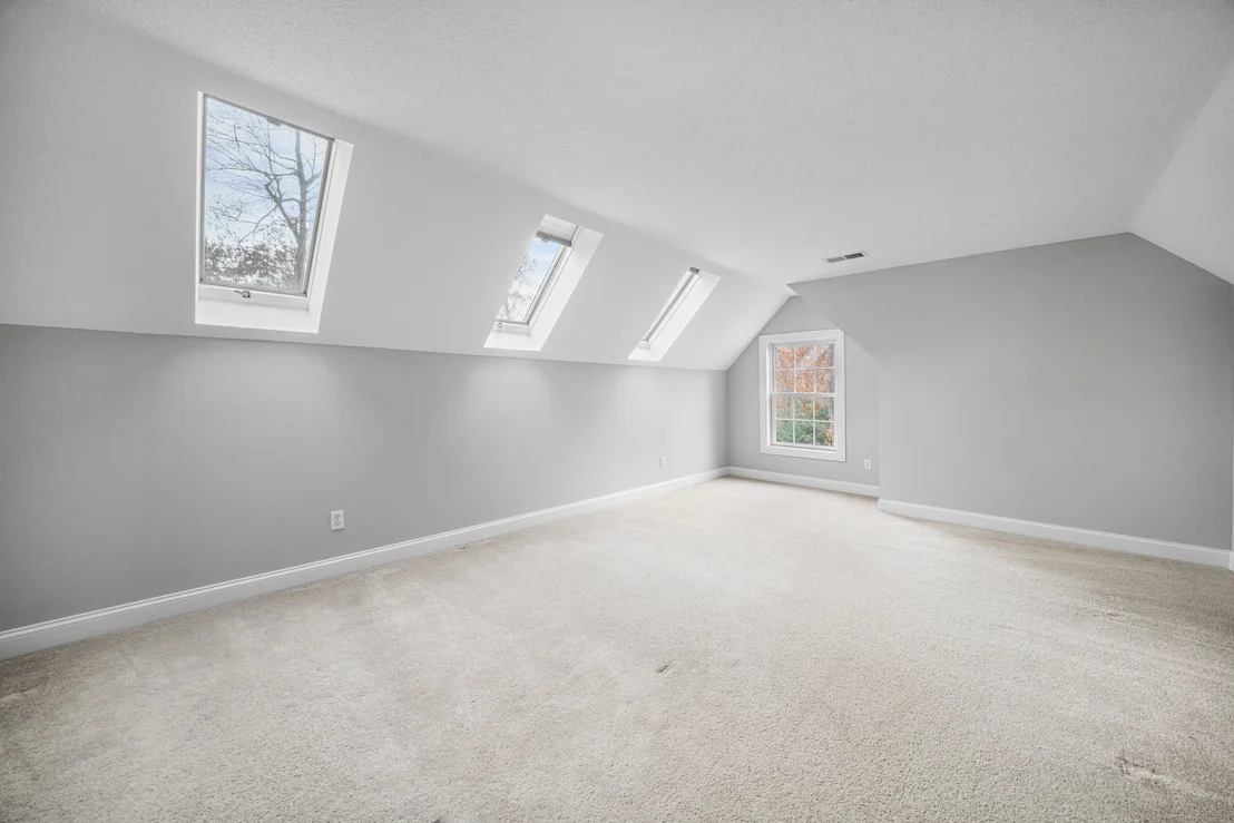 Photo of 10 Azalea Lane