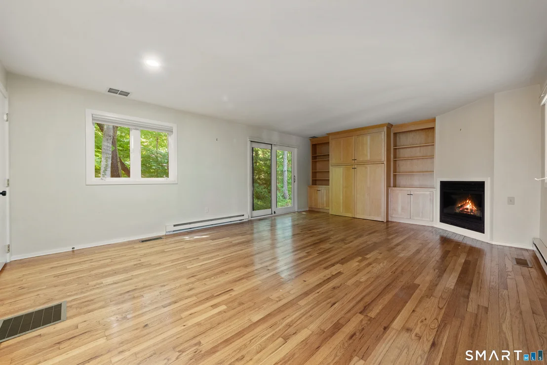 Photo of 48 Russett Drive
