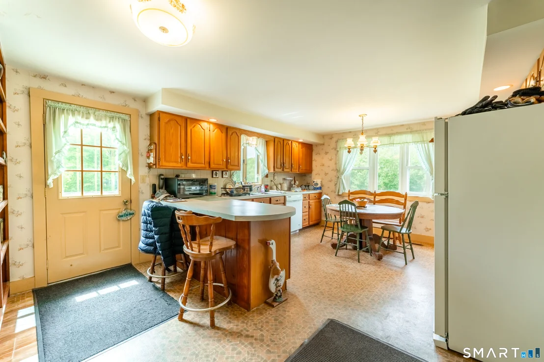 Photo of 973 Hampton Road
