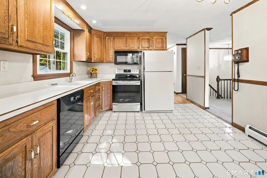 Photo of 252 Twin Hills Drive
