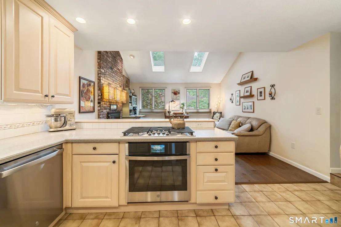Photo of 228 Hilltop Drive