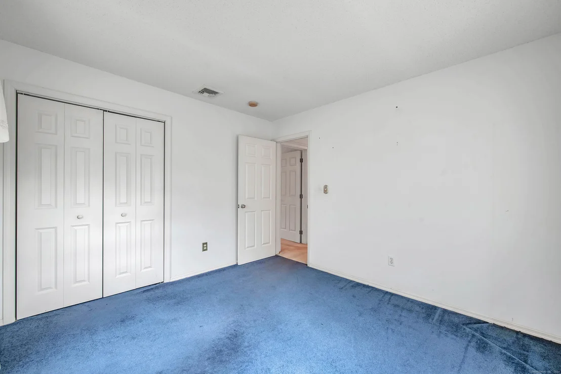 Photo of 60 Spindle Hill Road