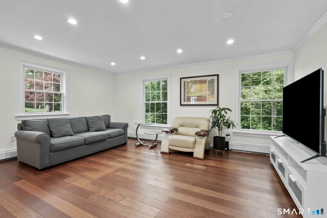 Photo of 209 Westport Road