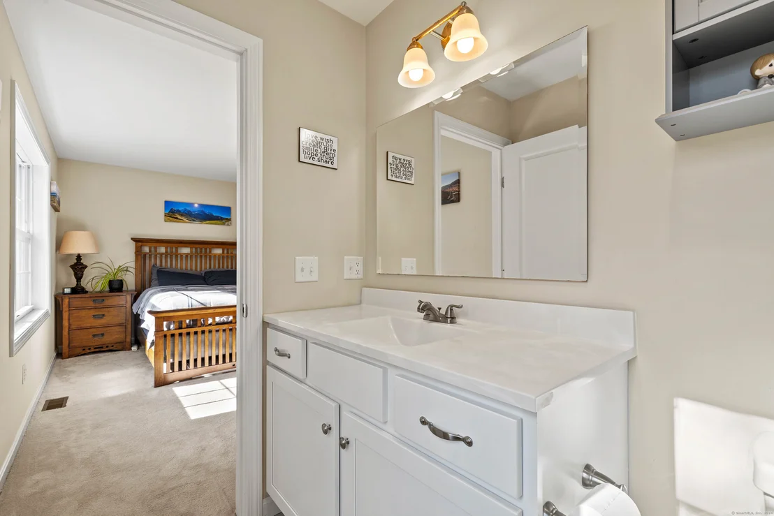 Photo of 4 Daisy Hill Drive