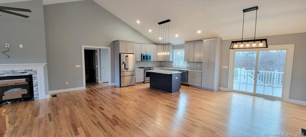Photo of 623 Spindle Hill Road