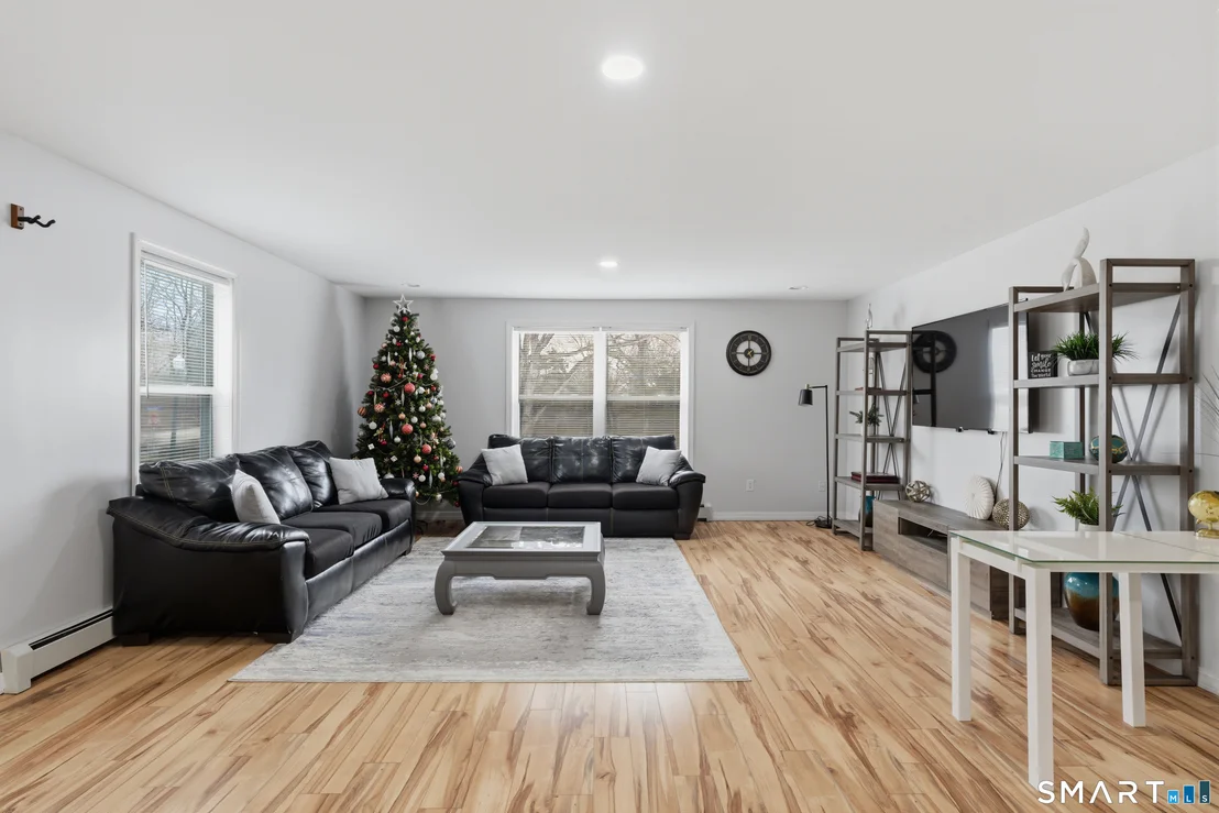 Photo of 178 Plain Hill Road