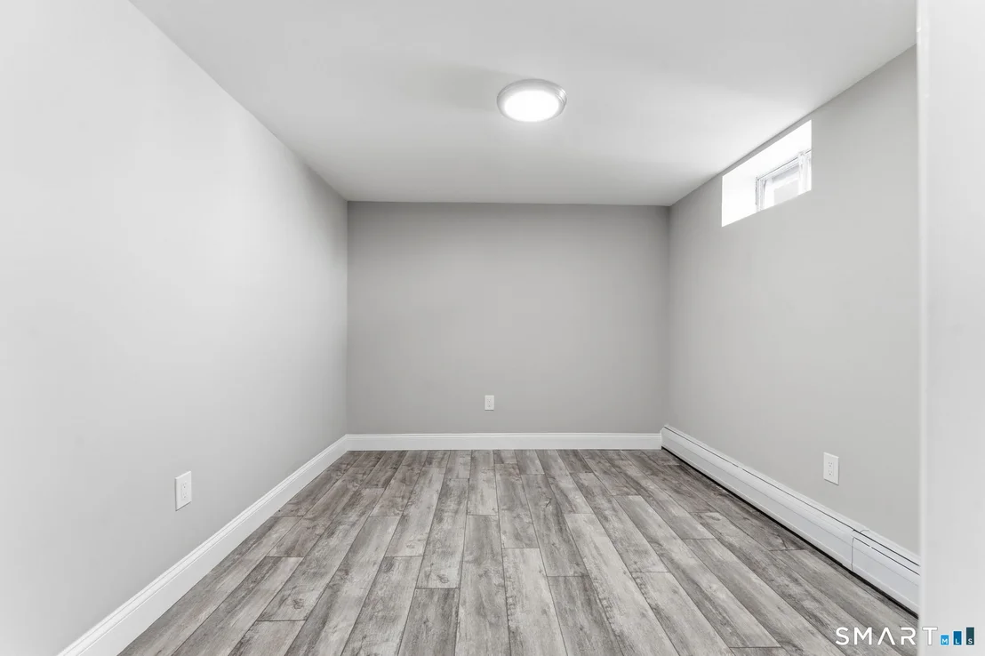 Photo of 144 Beatrice Drive