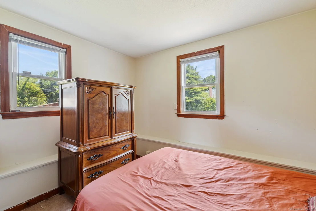 Photo of 2 Sandra Drive