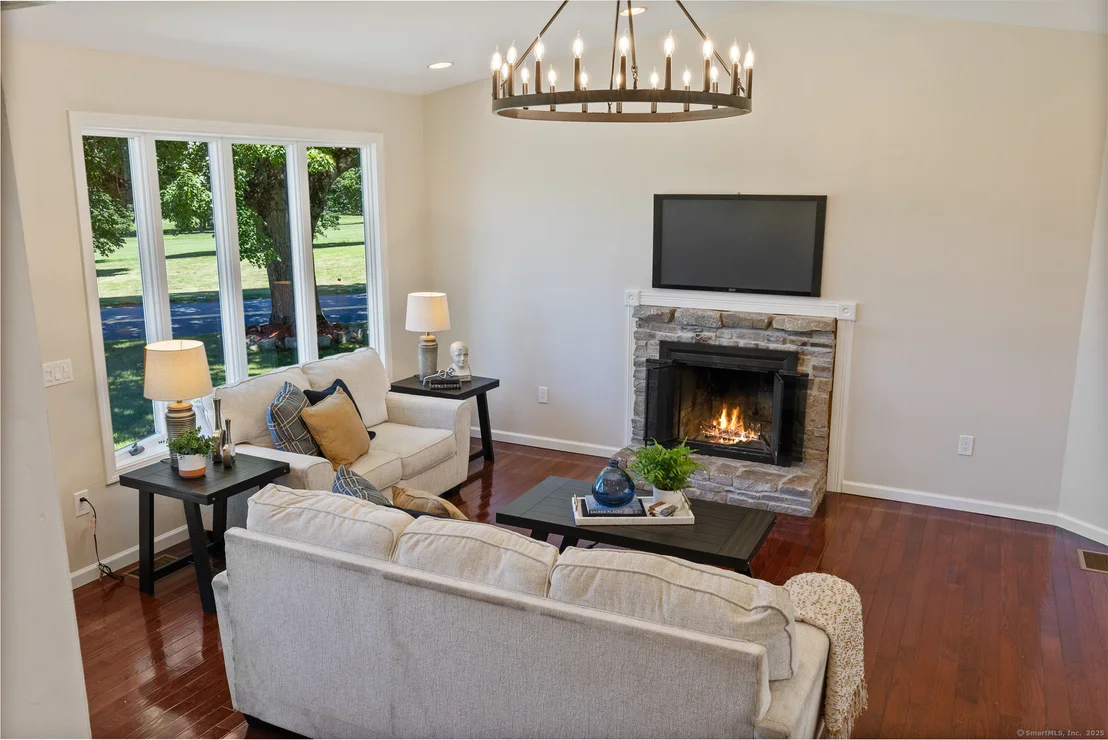 Photo of 577 Griffin Road