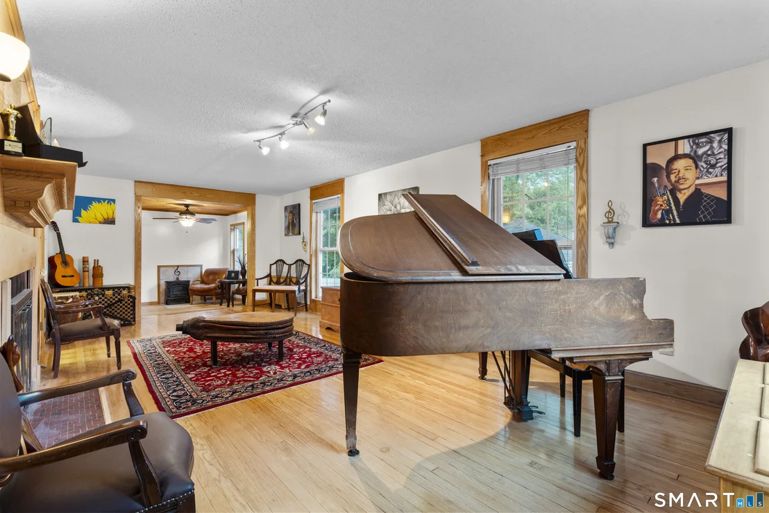 Photo of 5 Van Rose Drive