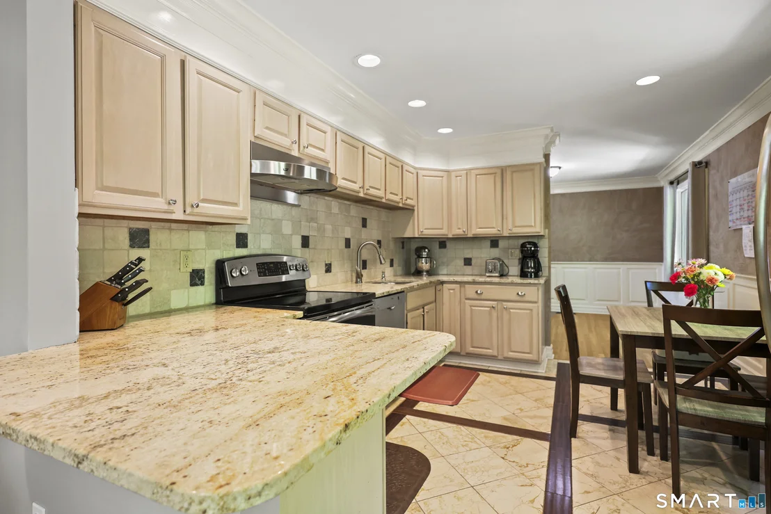 Photo of 571 Belden Hill Road