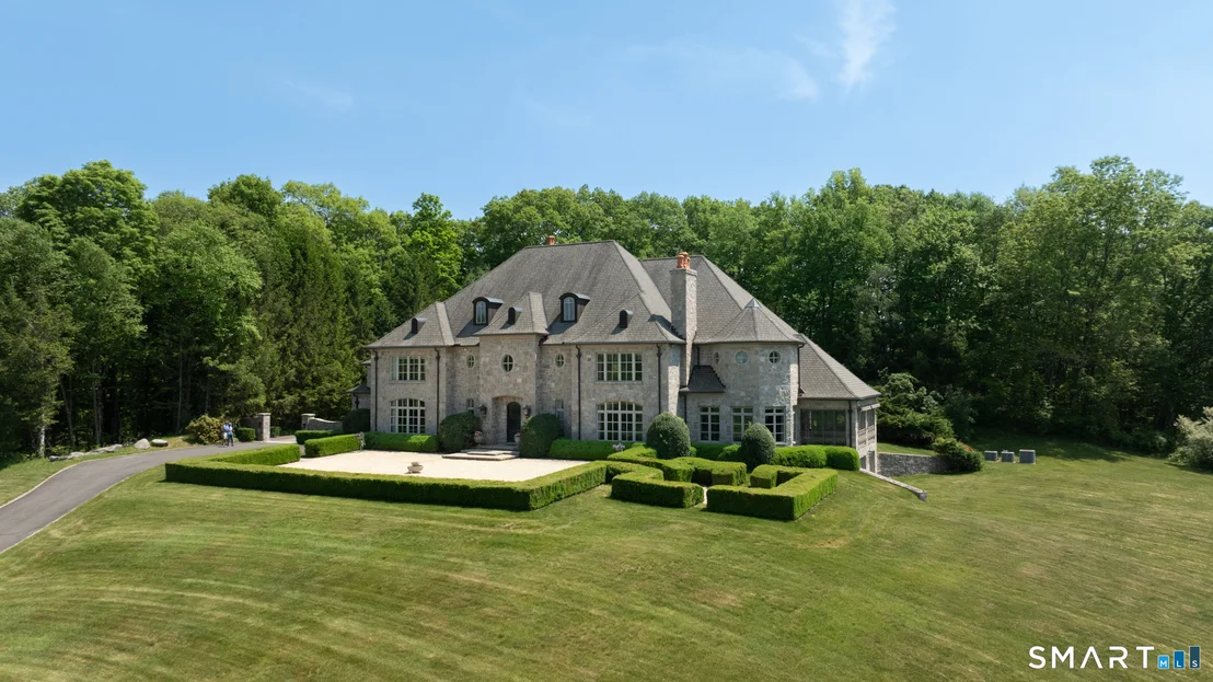Photo of 7 Equestrian Ridge Road