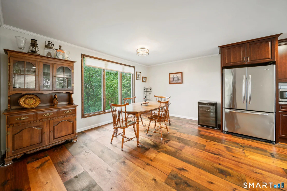 Photo of 33 Skyline Drive