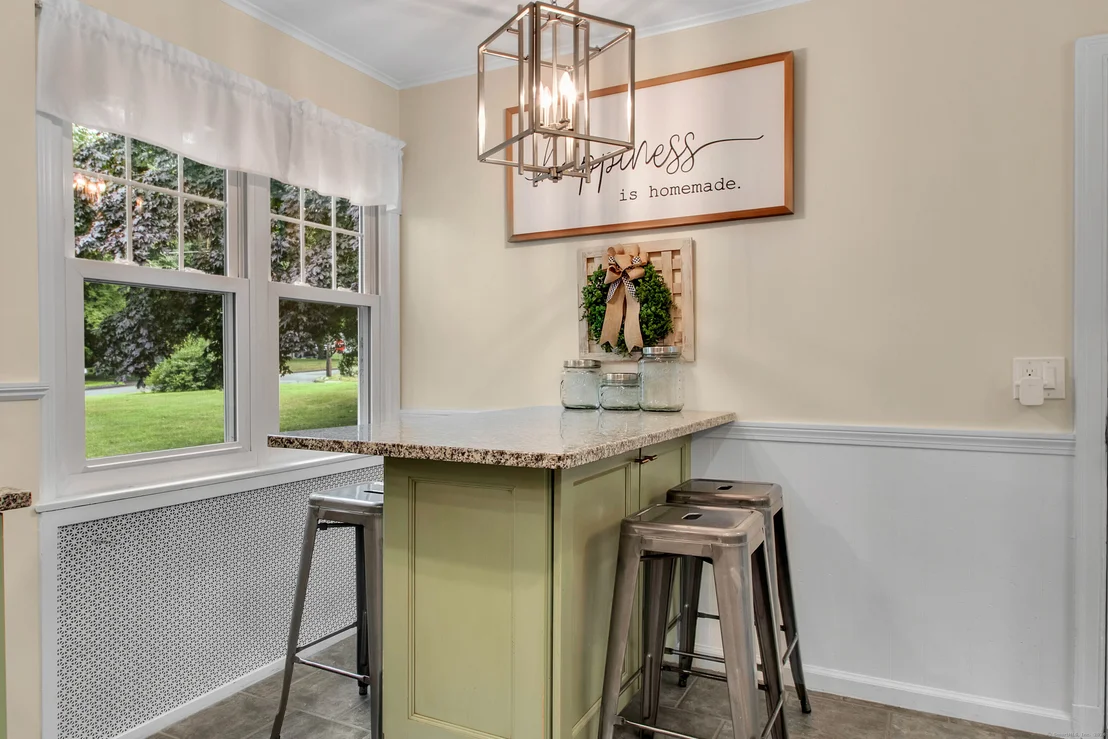 Photo of 117 Bronson Drive