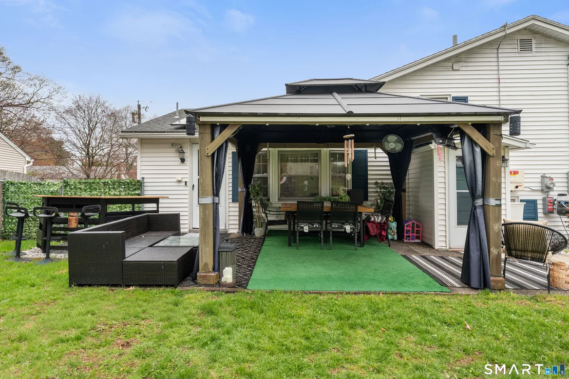 Photo of 7 Plainfield Drive