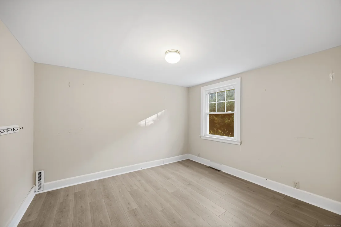 Photo of 1324 Notch Road