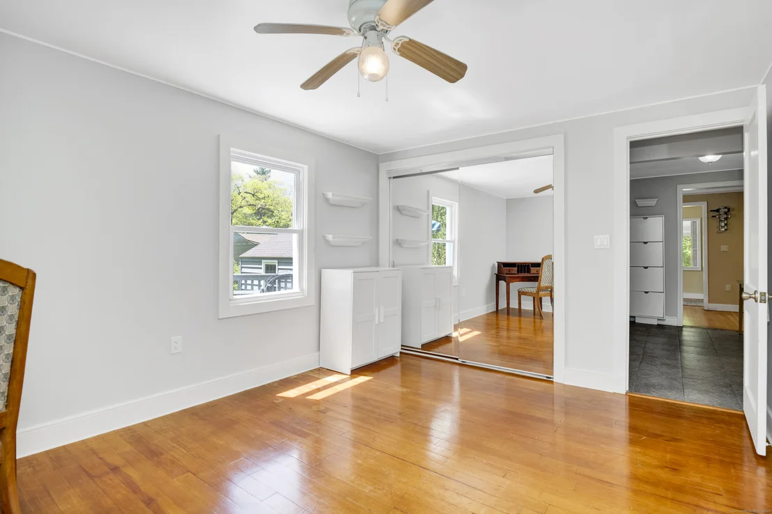 Photo of 59 Lafayette Road