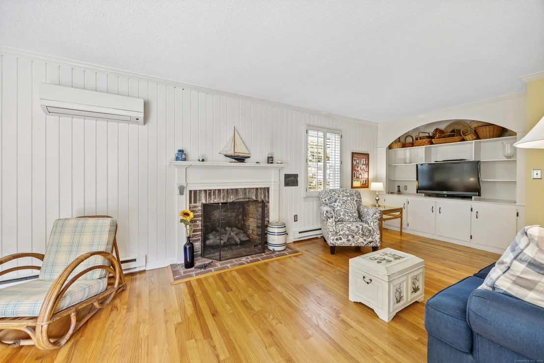 Photo of 57 Bennett Avenue