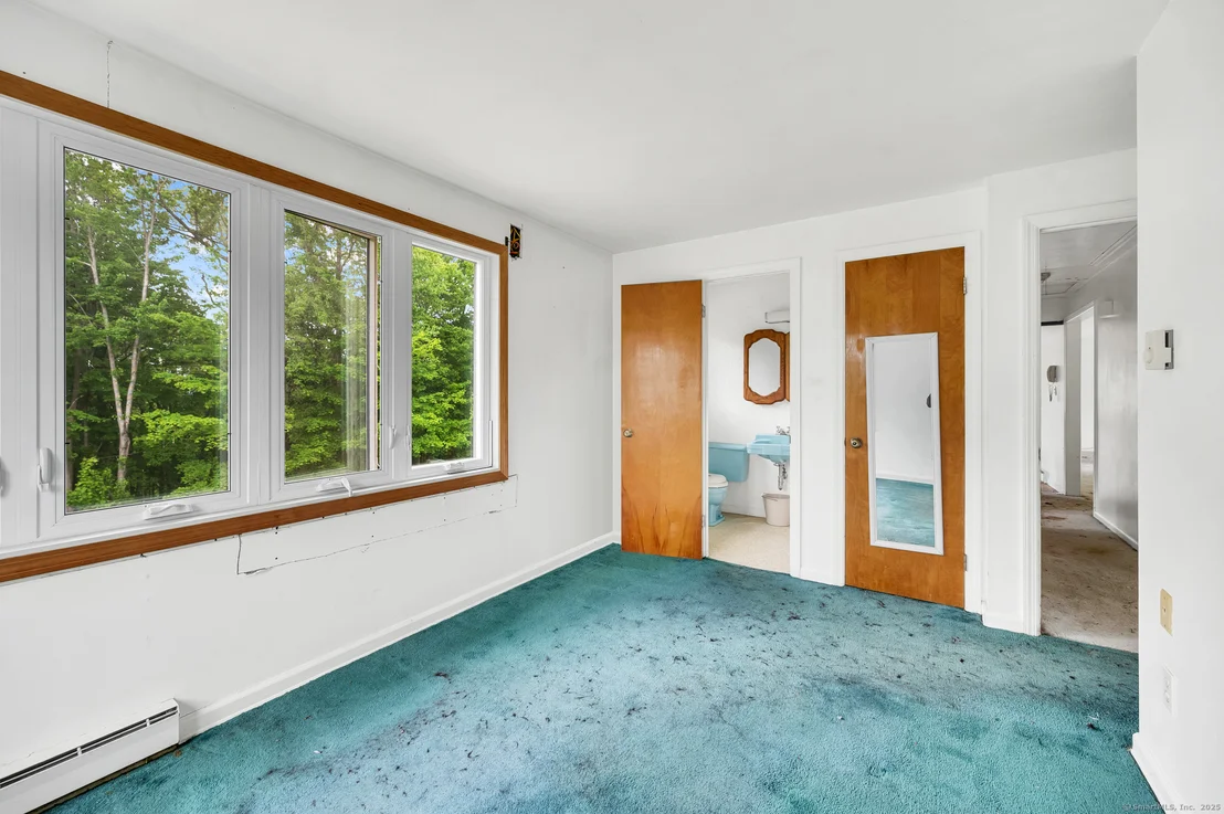 Photo of 18 Hillcrest Drive