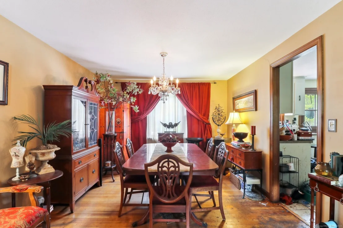 Photo of 233 Newton Street