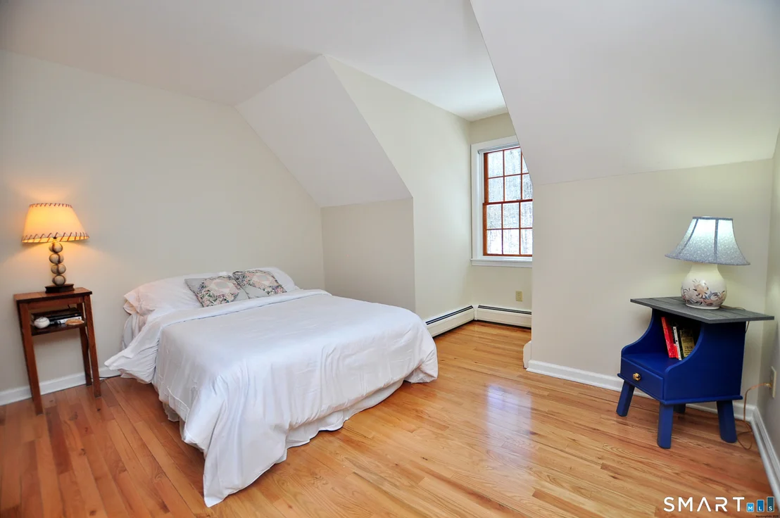 Photo of 102 Petersen Road