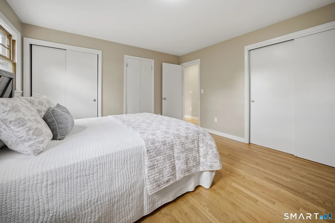 Photo of 249 Plain Hill Road