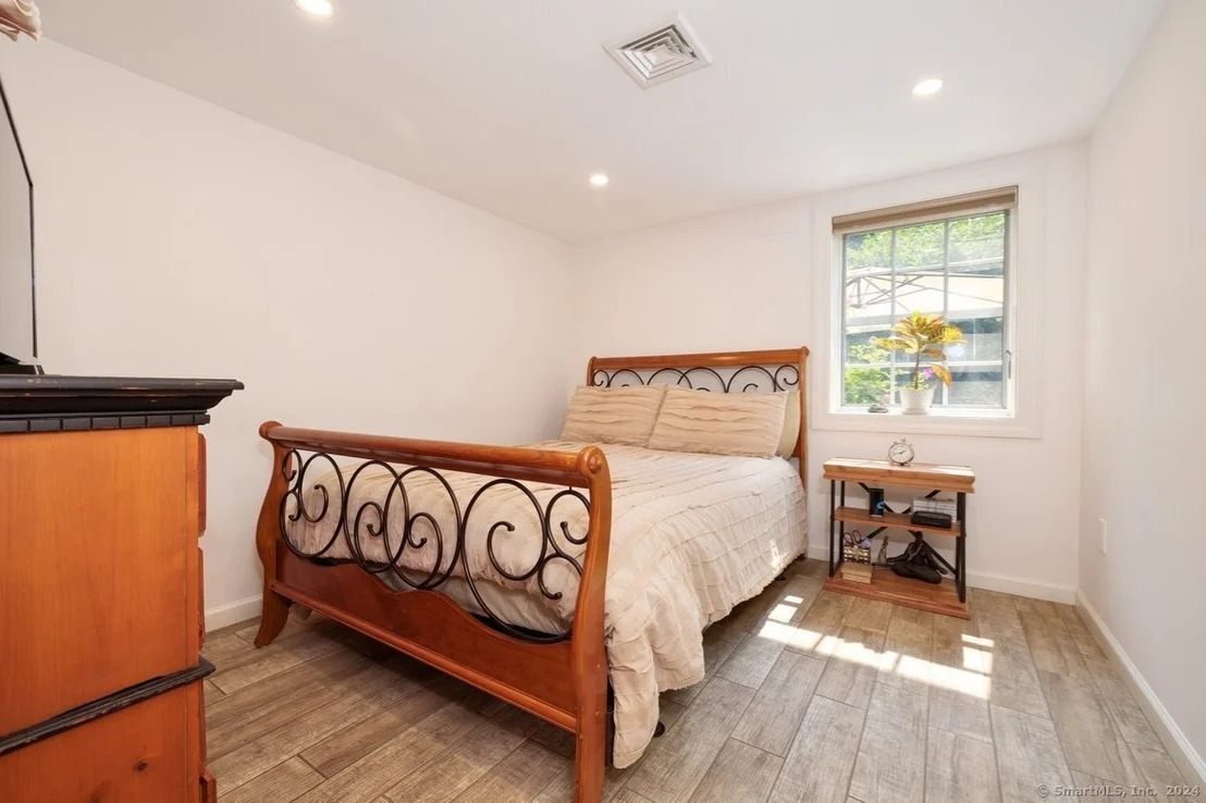 Photo of 28 Spring Valley Road
