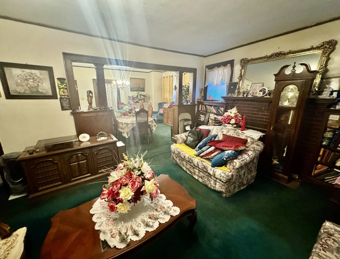 Photo of 491 Cornwall Street