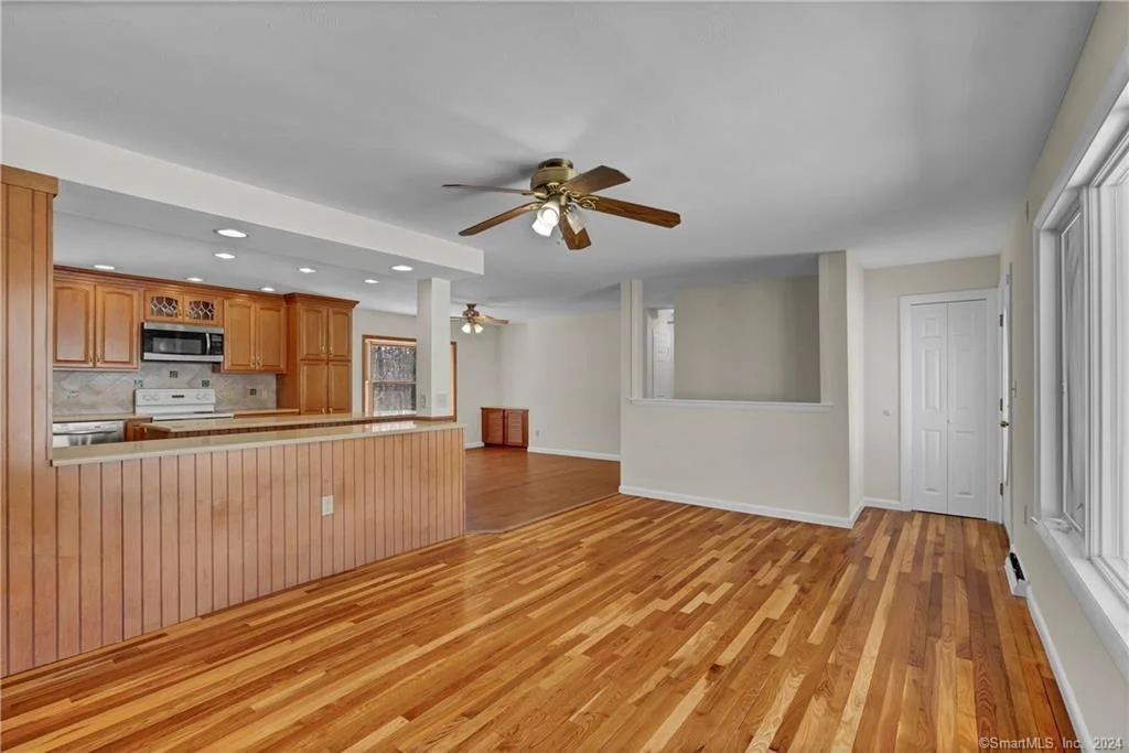 Photo of 309 Savage Hill Road