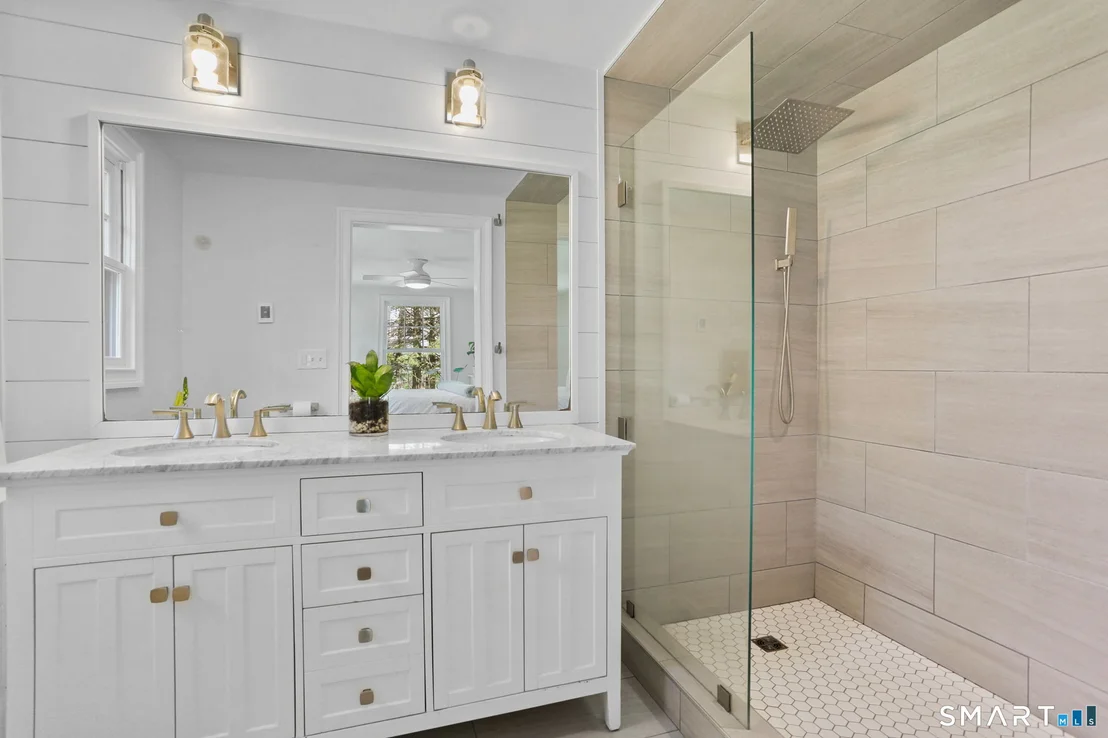 Photo of 208 Wildflower Lane