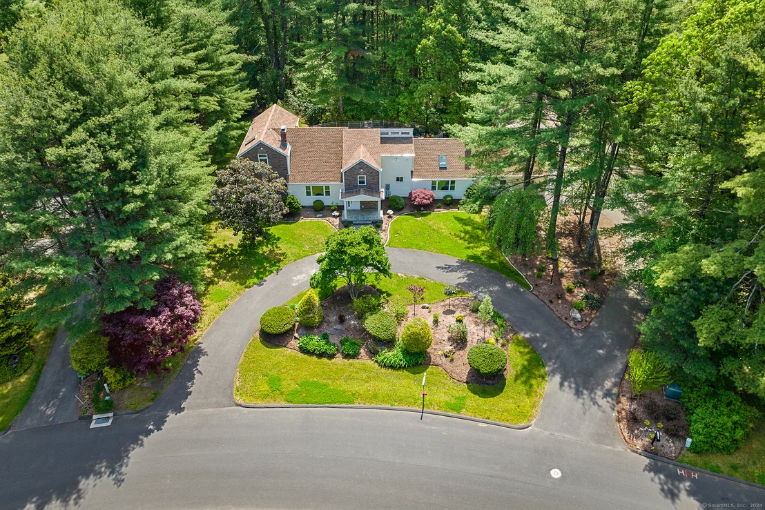 Photo of 16 Ariel Way