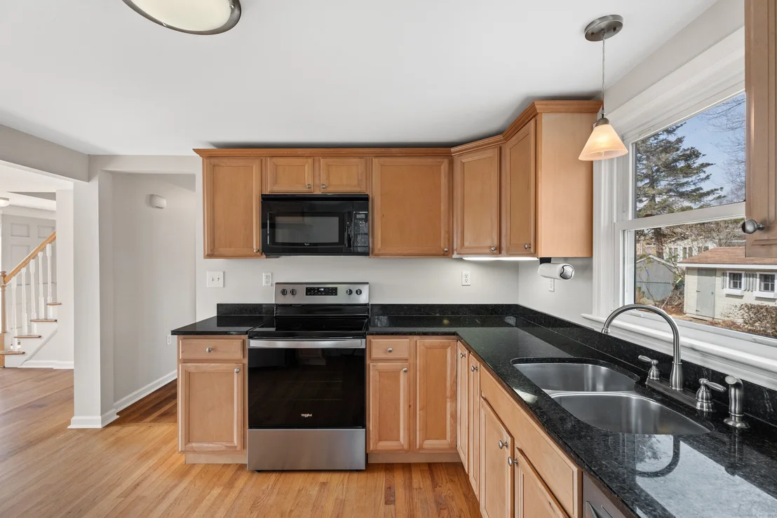 Photo of 14 9th Avenue