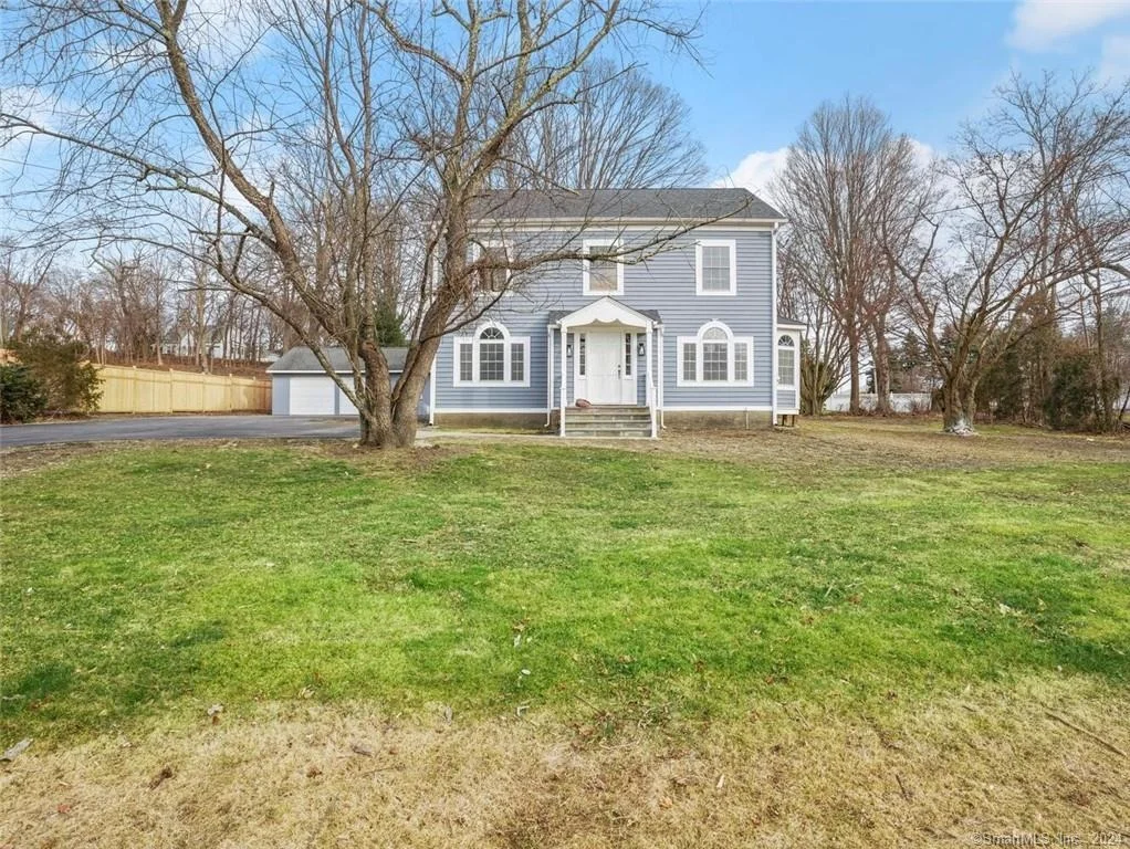 Photo of 5678 Main Street