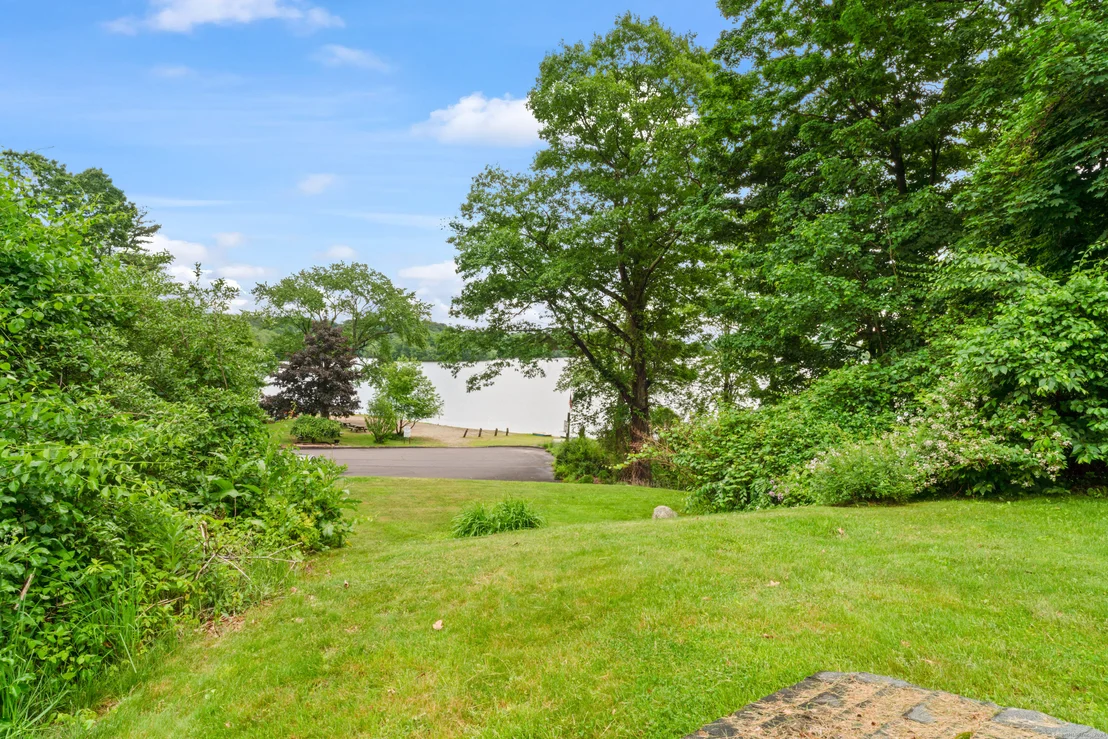 Photo of 9 Cayuga Road