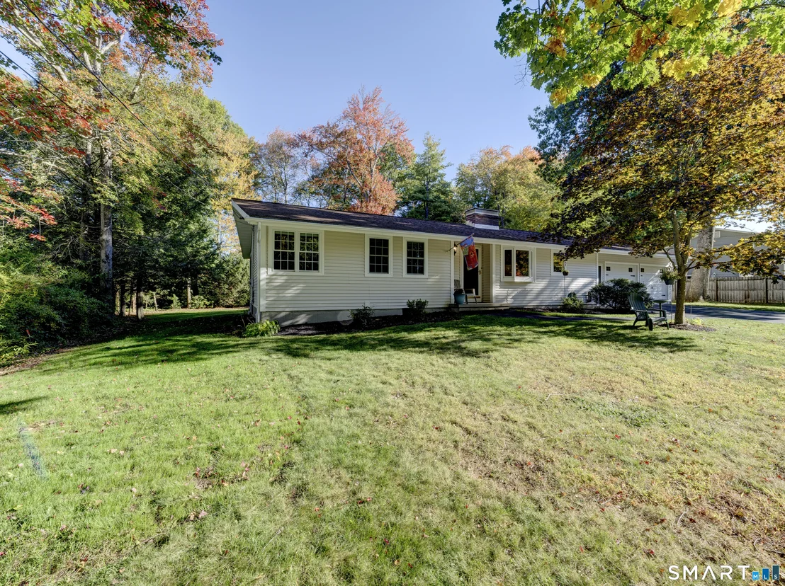Photo of 225 Dorothy Drive