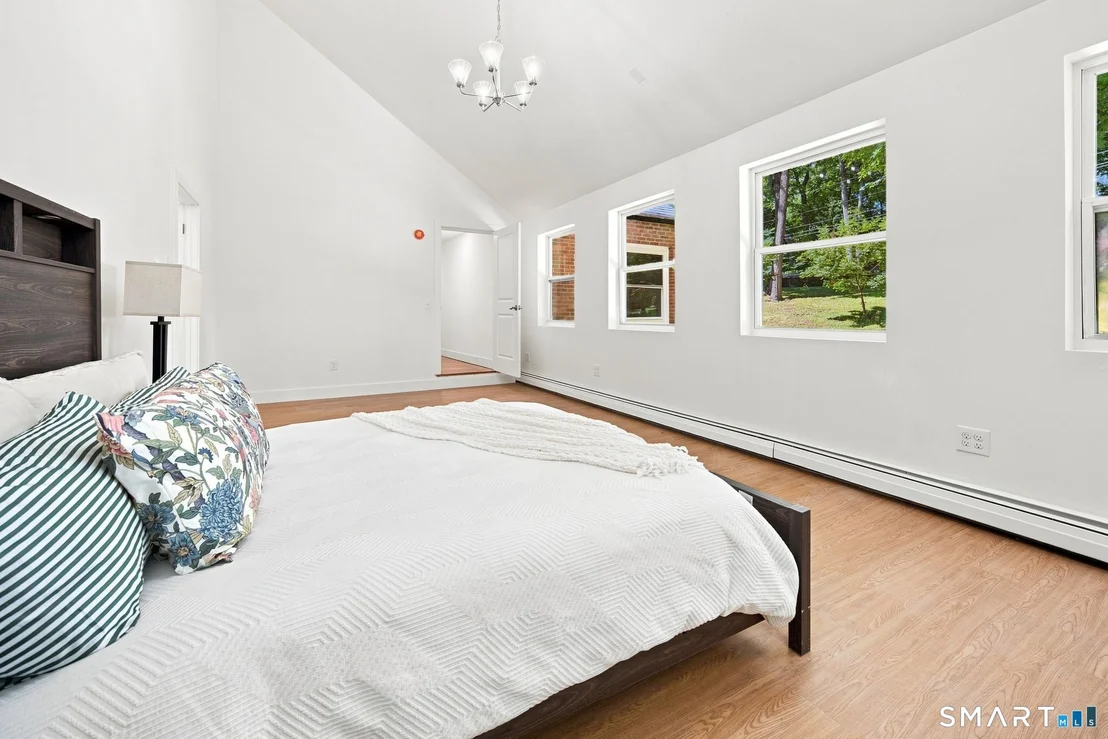 Photo of 87 Kenmore Road