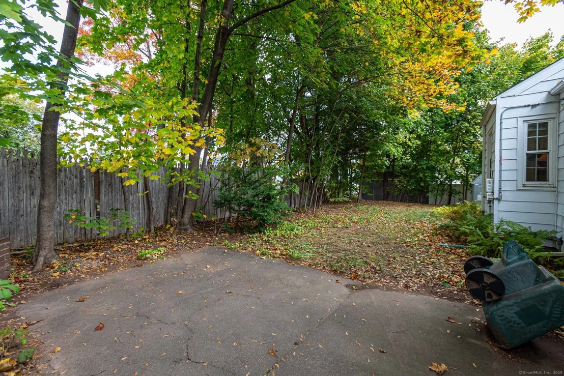 Photo of 9 Deepwood Drive