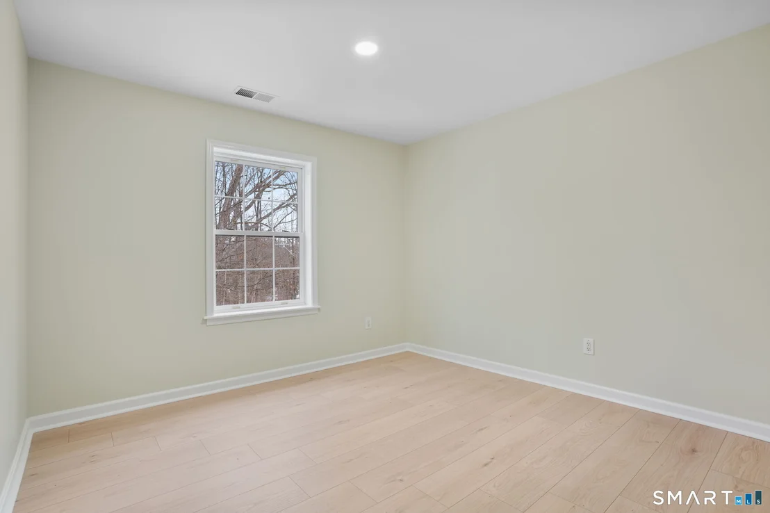 Photo of 26 Edgewood Road