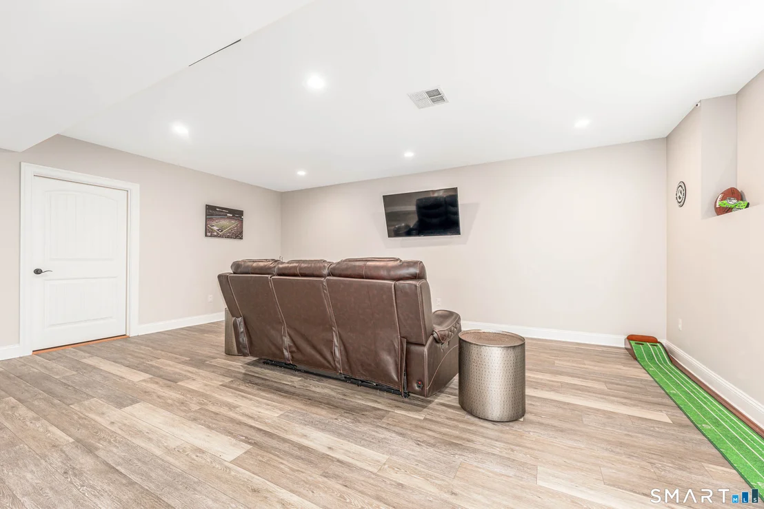 Photo of 352 Patton Drive