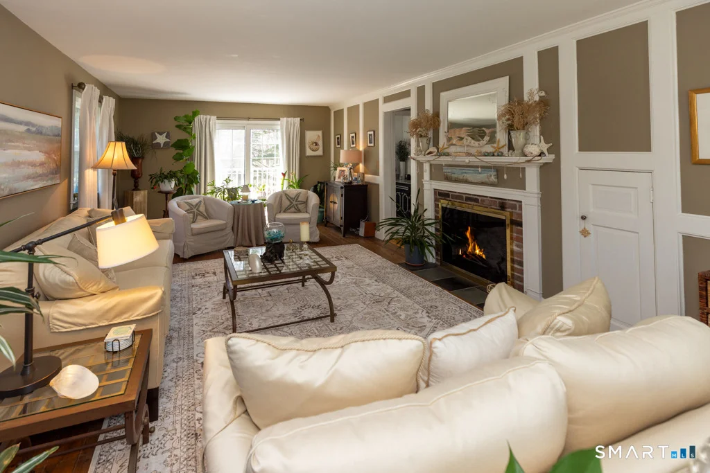 Photo of 1 Oakridge Drive