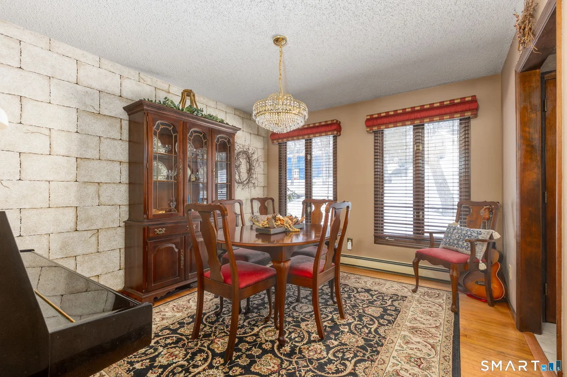 Photo of 6 Windward Drive