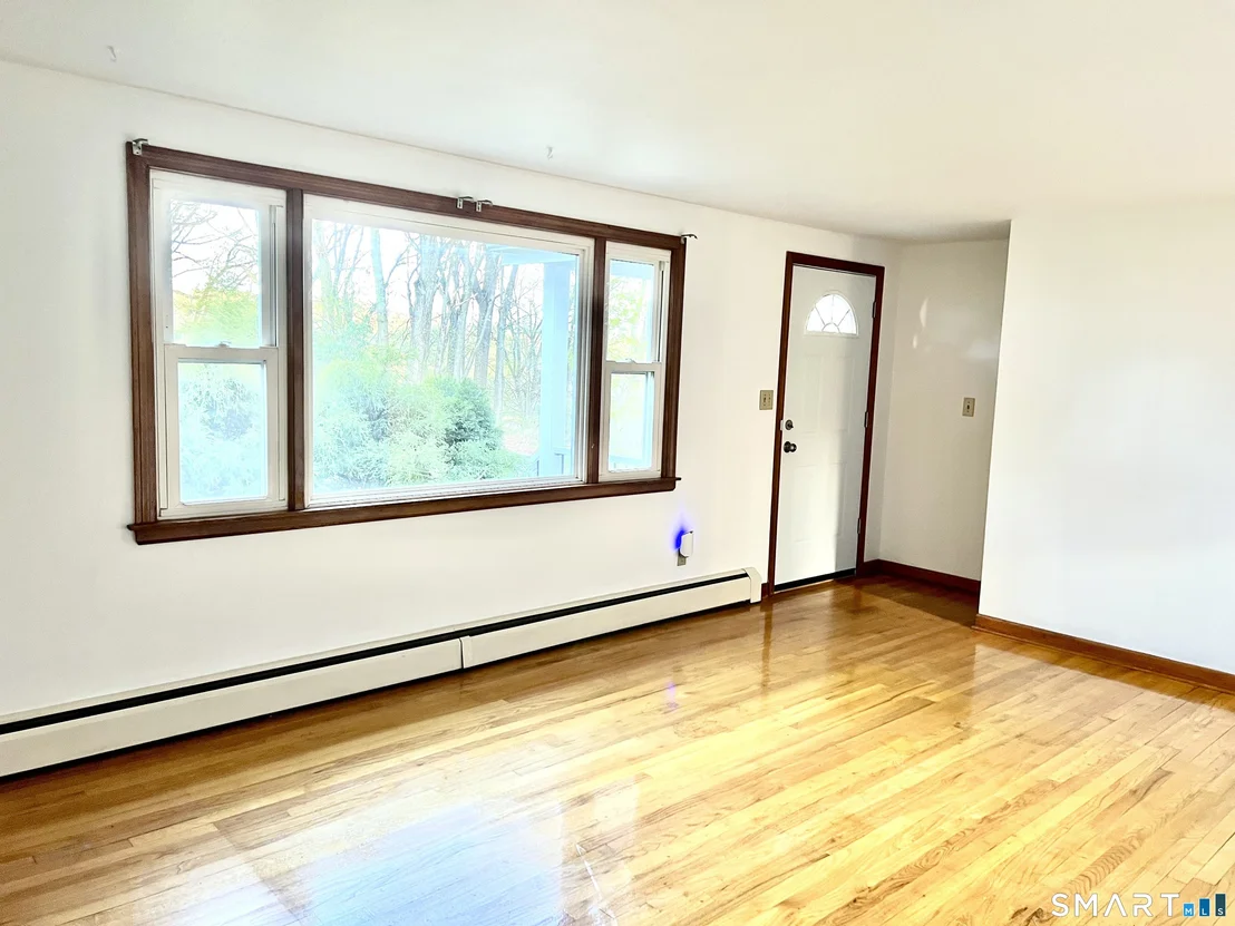 Photo of 118 Berkshire Drive